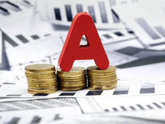 收评：创业板指缩量调整跌超2% 军工板块逆势走强
