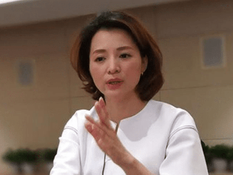 董卿上海偶遇：她选择回归普通生活
